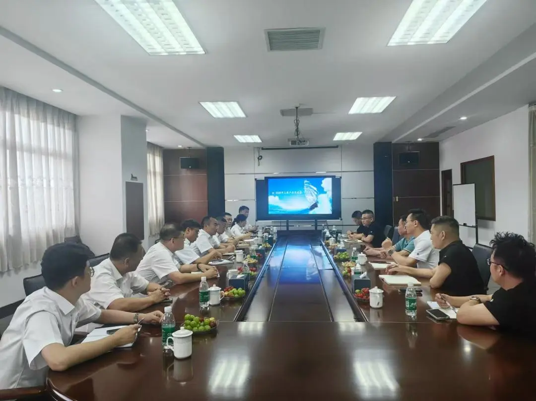 crop,h_809,w_1080,x_0,y_1.jpg 1760057547832073980.jpg